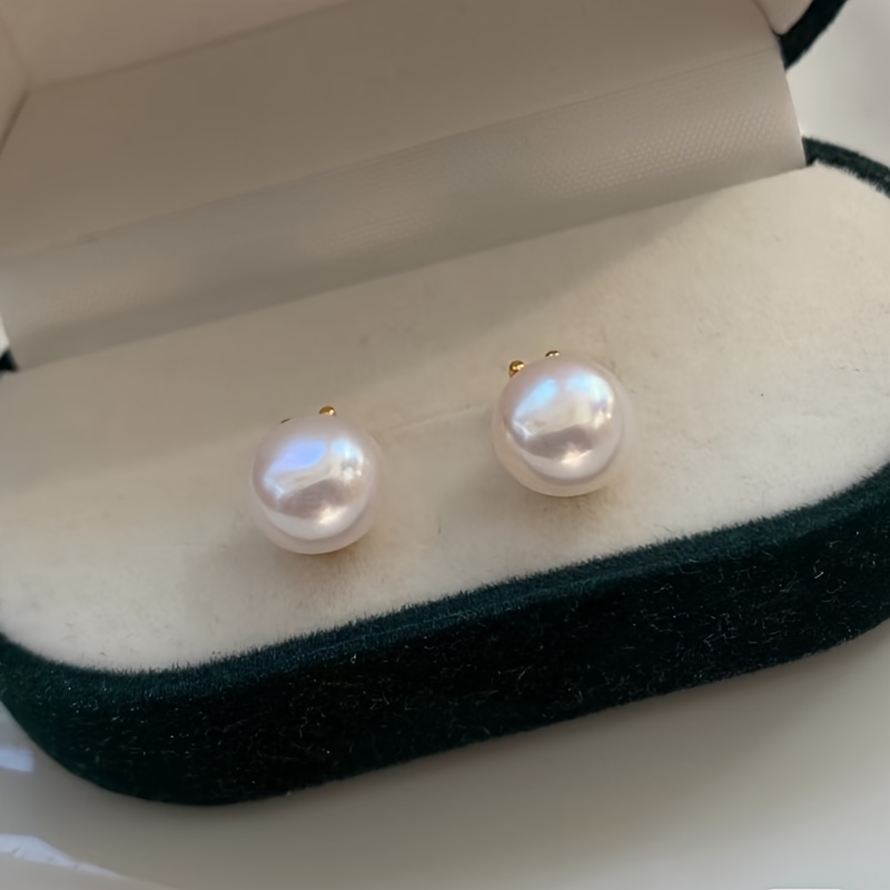 Freshwater Pearls Stud Earrings Classical Queen Style for Party